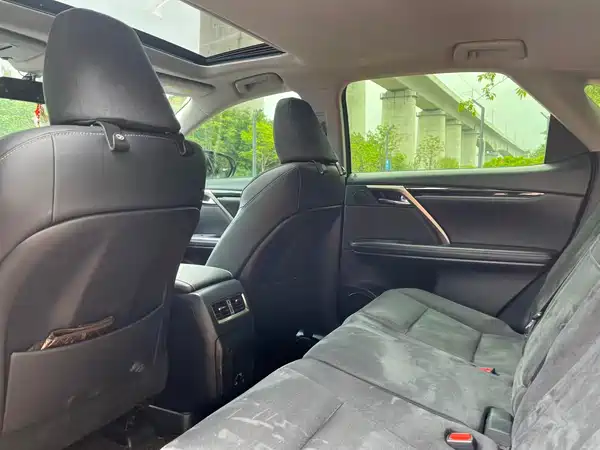 Lexus RX 2020