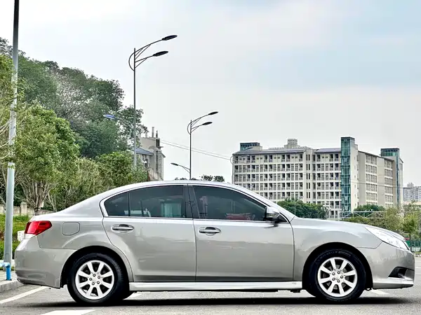Subaru Legacy 2010