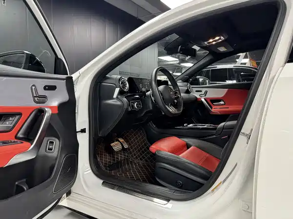 Mercedes-Benz A-Class AMG 2025