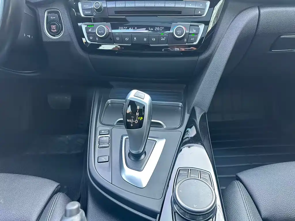 BMW 3 Series GT 2020 — фото 15