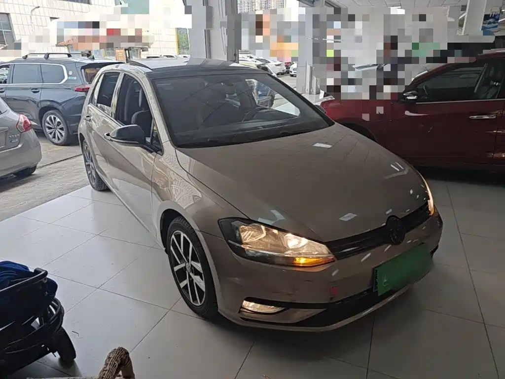 Volkswagen Golf 2020