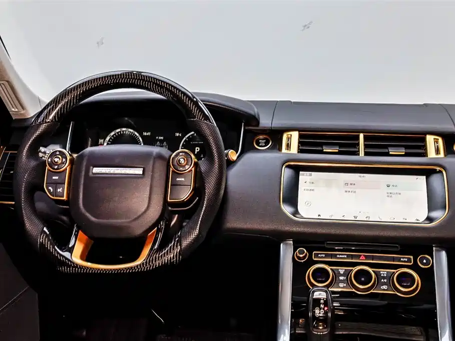 Land Rover Sport 2017 — фото 32