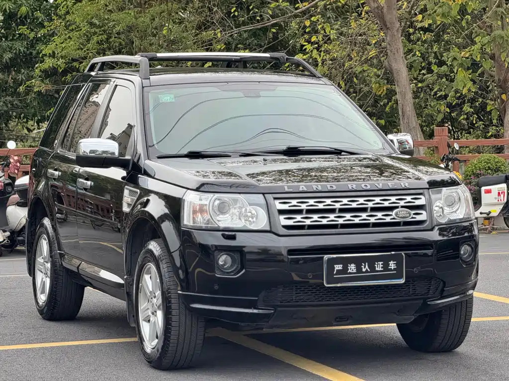 Land Rover Freelander 2 2013 — фото 3