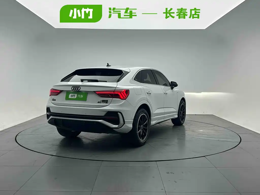 Audi Q3 Sportback 2022 — фото 6