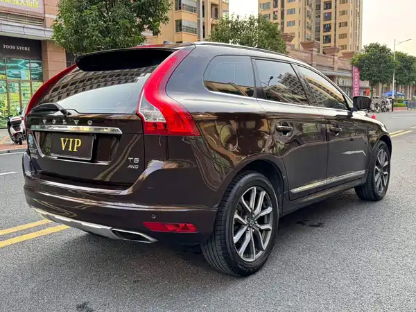 Volvo XC60 2017