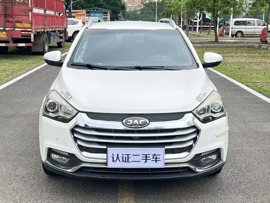 JAC Refine S2 2018 — фото 2