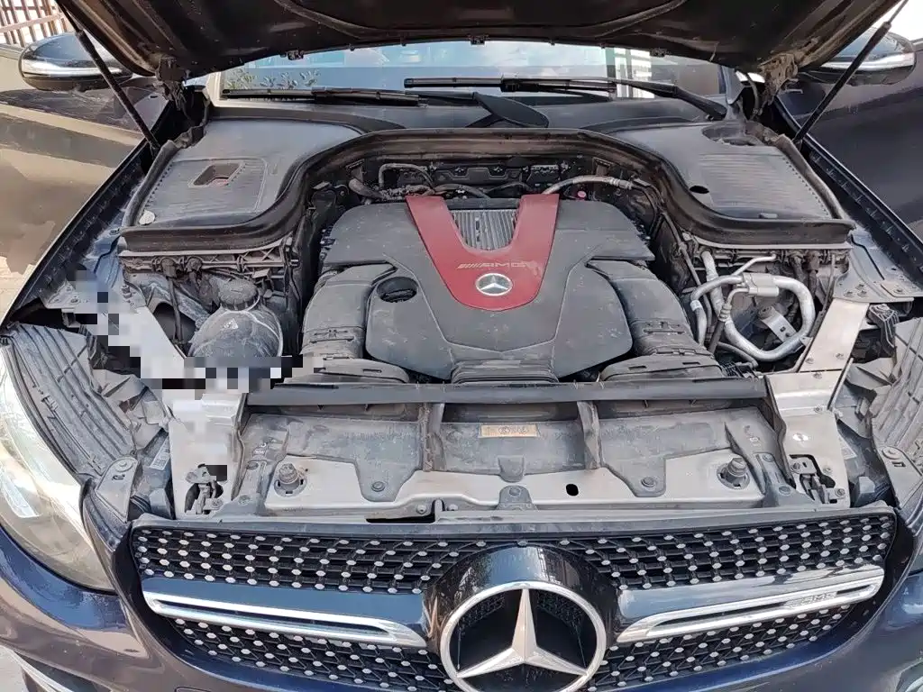 Mercedes-Benz GLC AMG 2018 — фото 11
