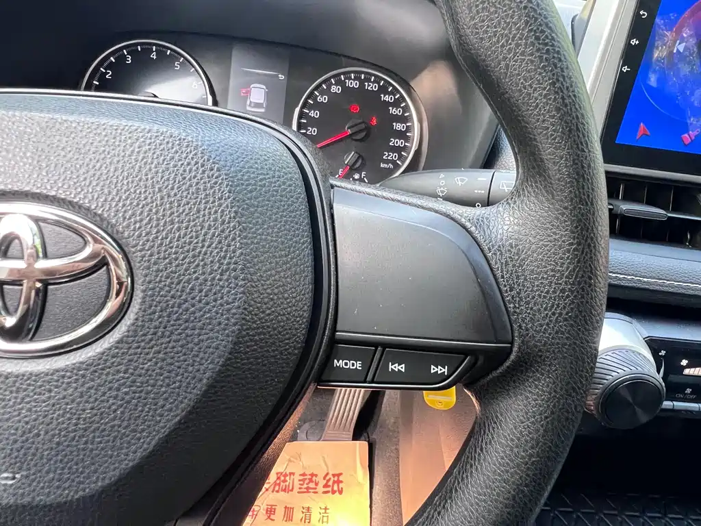 Toyota Wildlander 2022 — фото 10