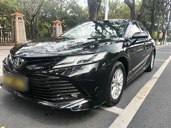 Toyota Camry 2019