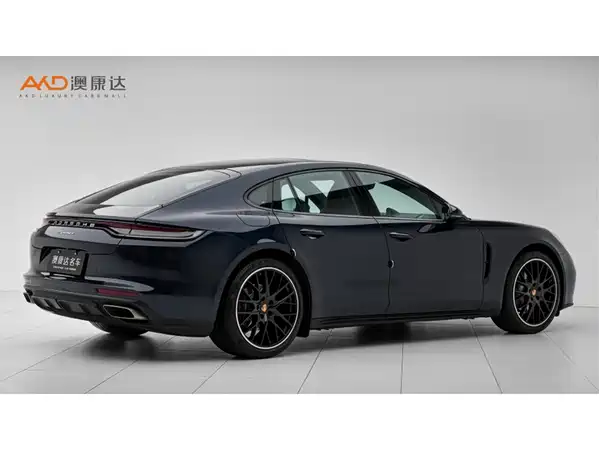 Porsche Panamera 2024