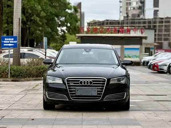 Audi A8 2013