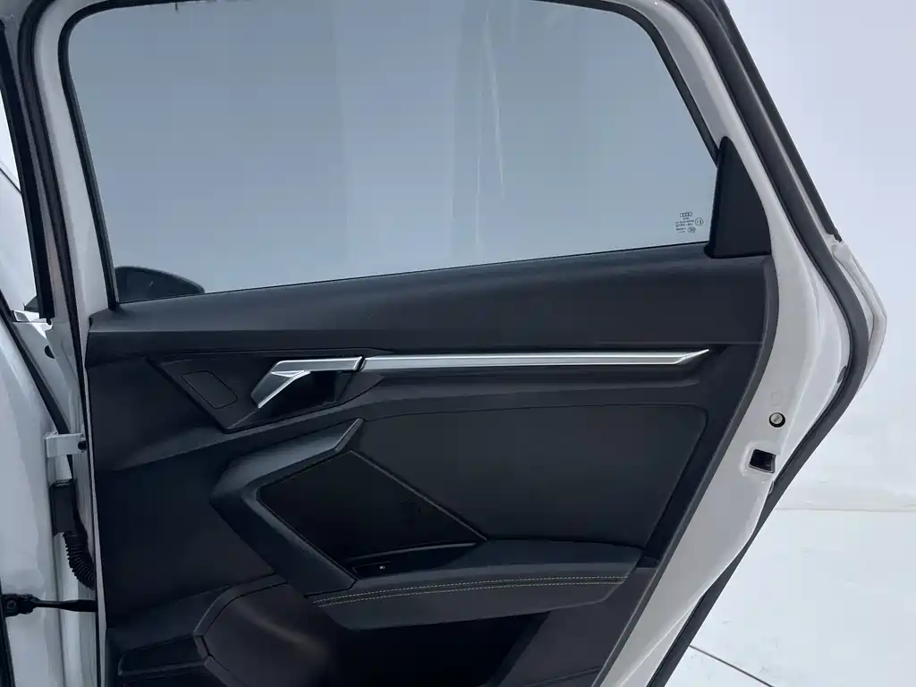 Audi A3 2022 — фото 16