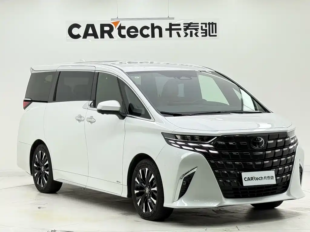 Toyota Alphard 2023 — фото 6