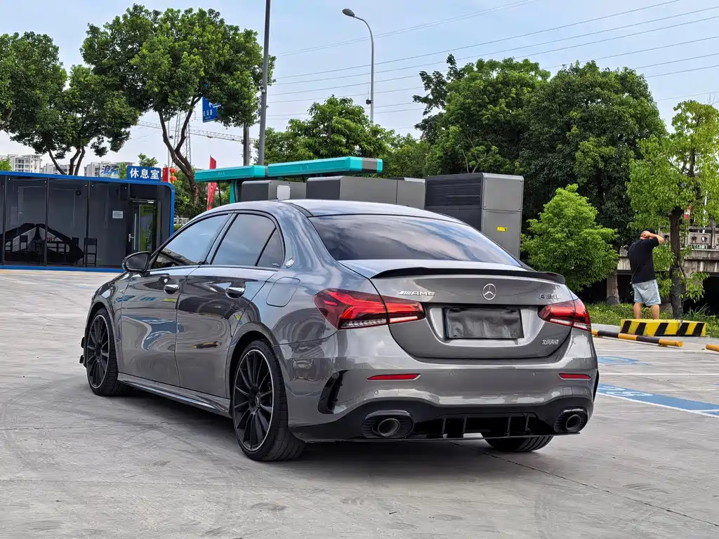 Mercedes-Benz A-Class AMG 2022 — фото 12