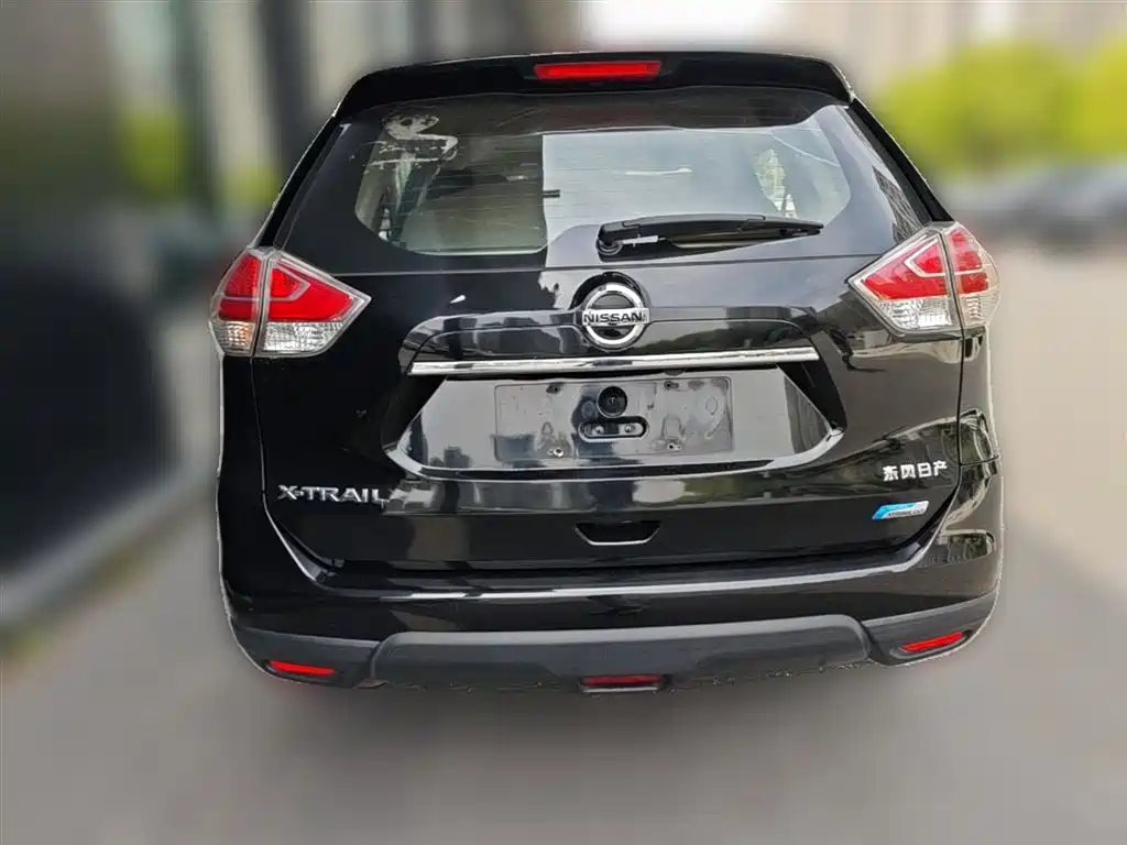 Nissan X-Trail 2016 — фото 10