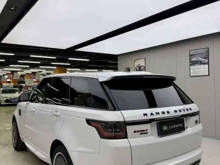 Land Rover Sport 2017 — фото 6