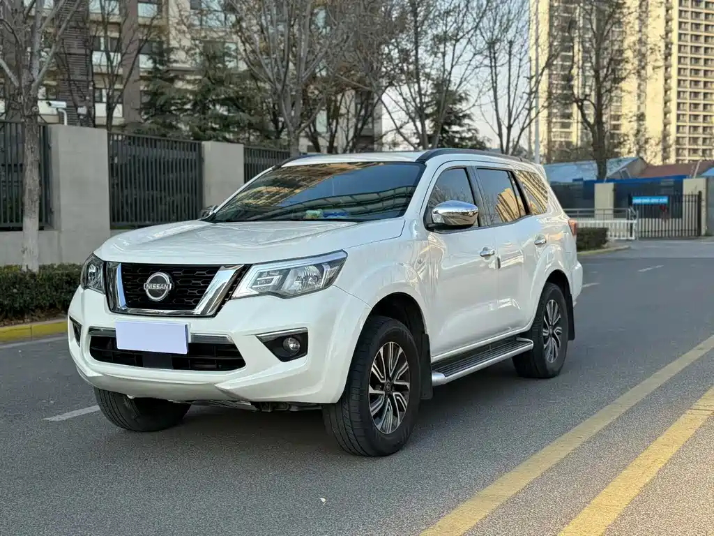 Nissan Terra 2021 — фото 1