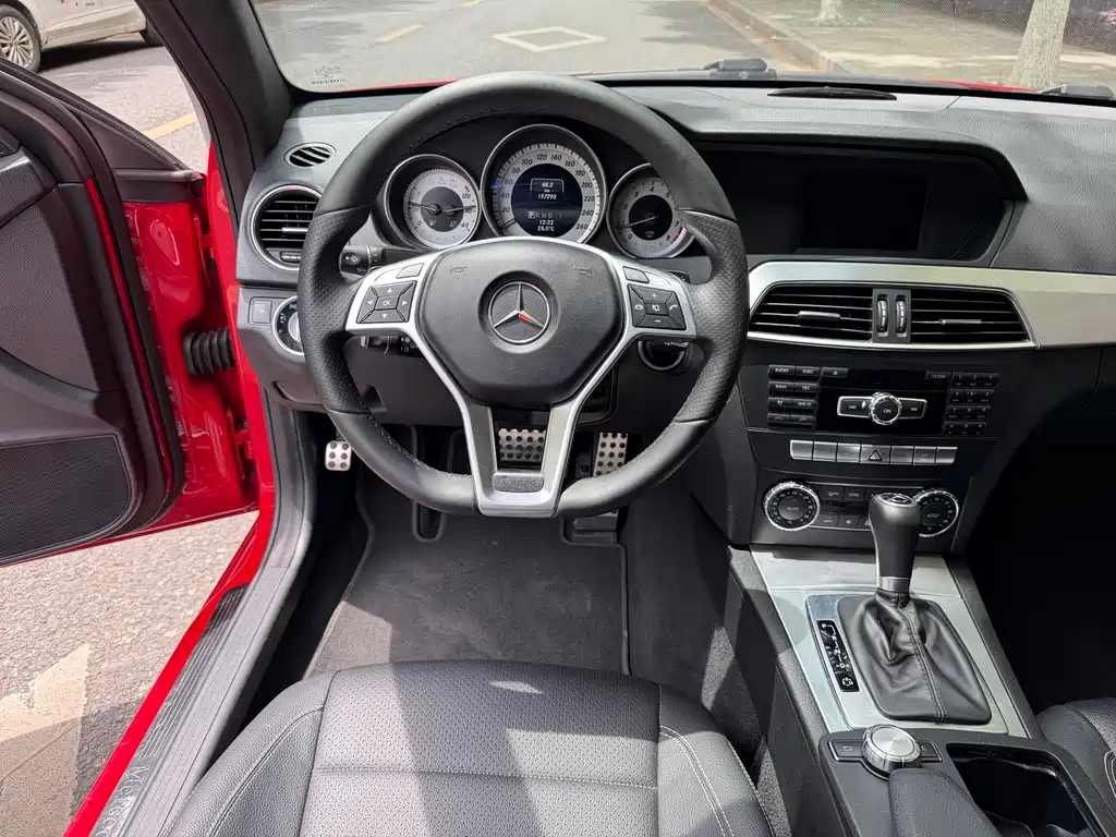 Mercedes-Benz C-Class 2015 — фото 12