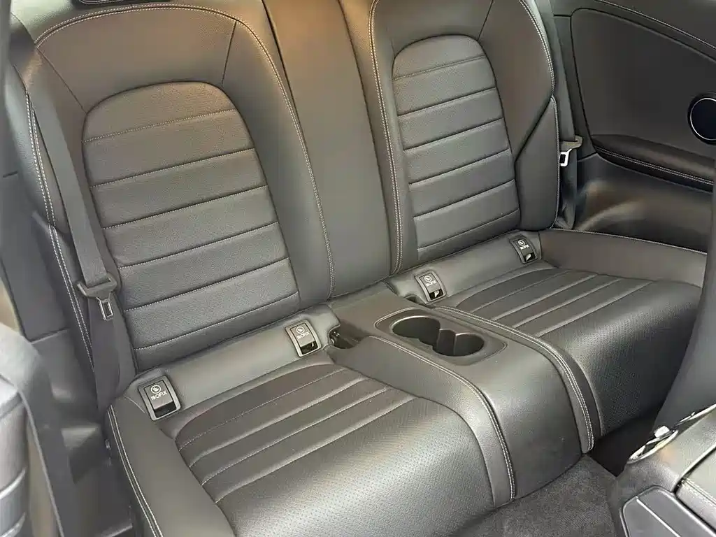Mercedes-Benz C-Class 2019