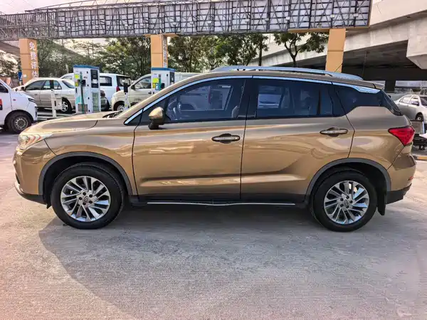 GAC Trumpchi GS4 2017
