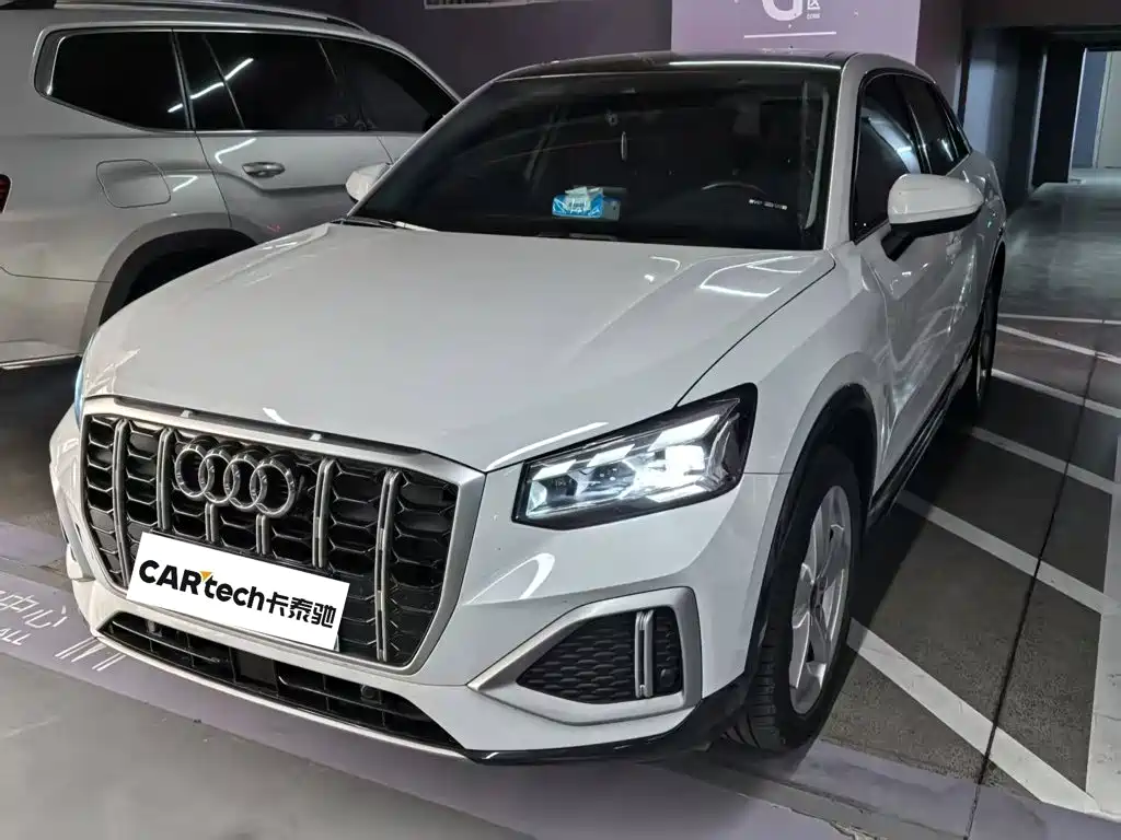 Audi Q2L 2022