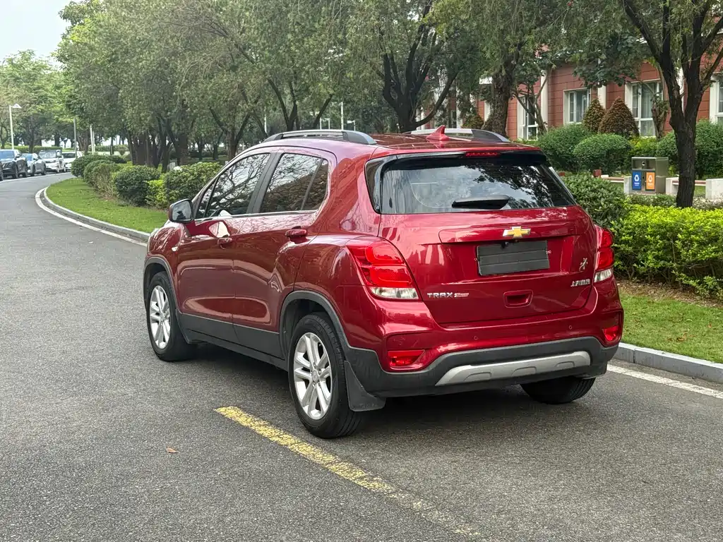 Chevrolet Trax 2016 — фото 4