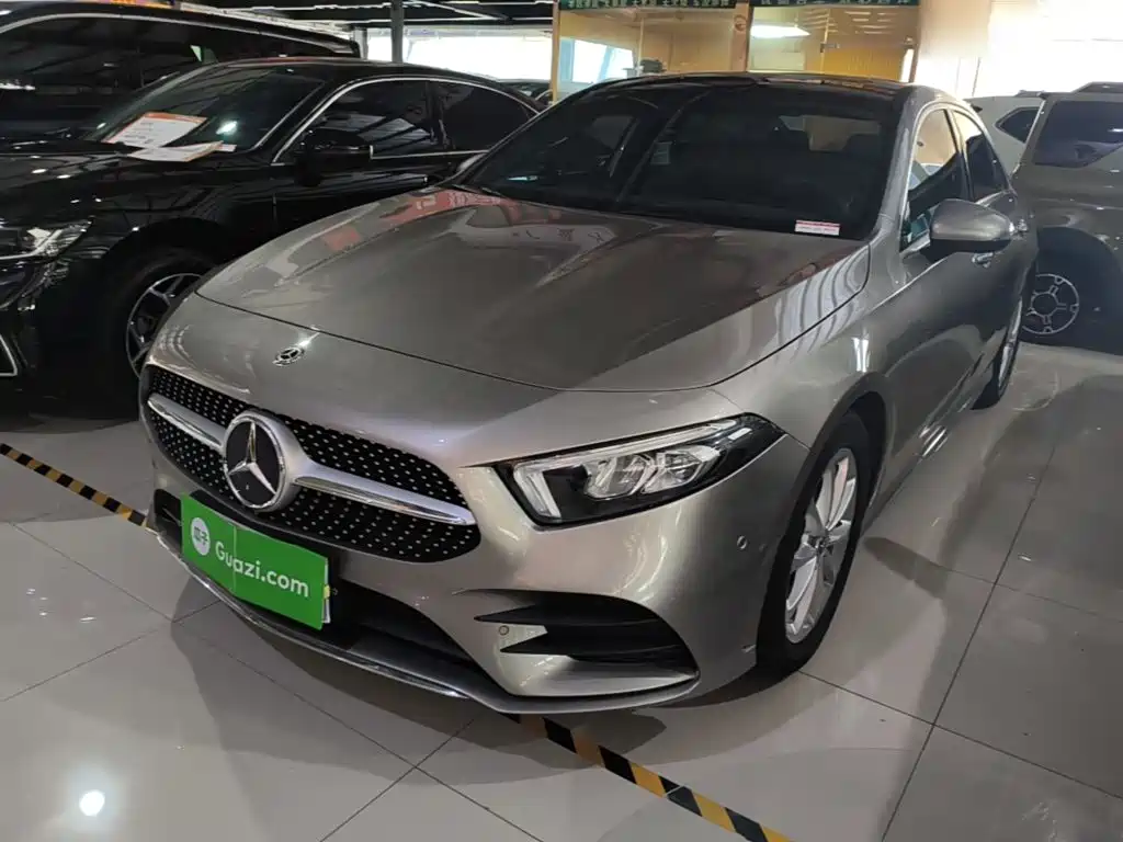 Mercedes-Benz A-Class 2020 — фото 1