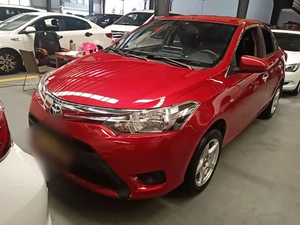 Toyota Vios 2015 — фото 2