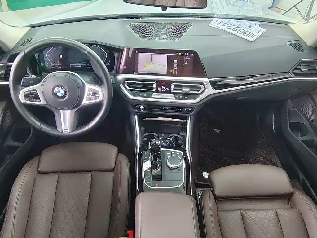 BMW 3 Series 2022 — фото 13