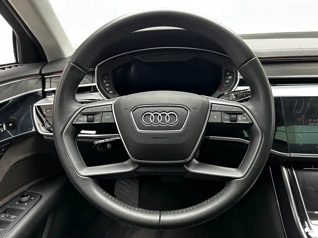 Audi A8 2019 — фото 16