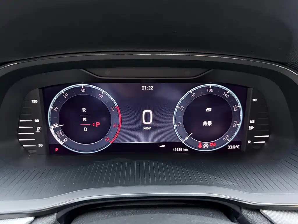 Skoda Octavia 2023 — фото 14