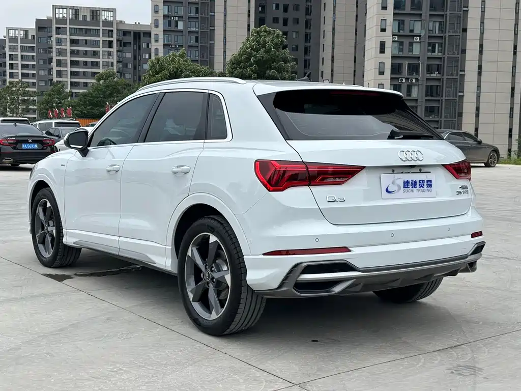 Audi Q3 2022