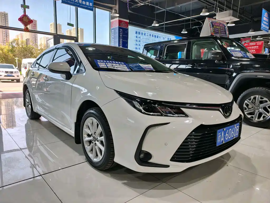 Toyota Corolla 2021 — фото 3