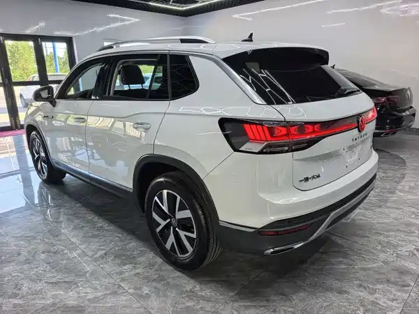 Volkswagen Tayron 2023