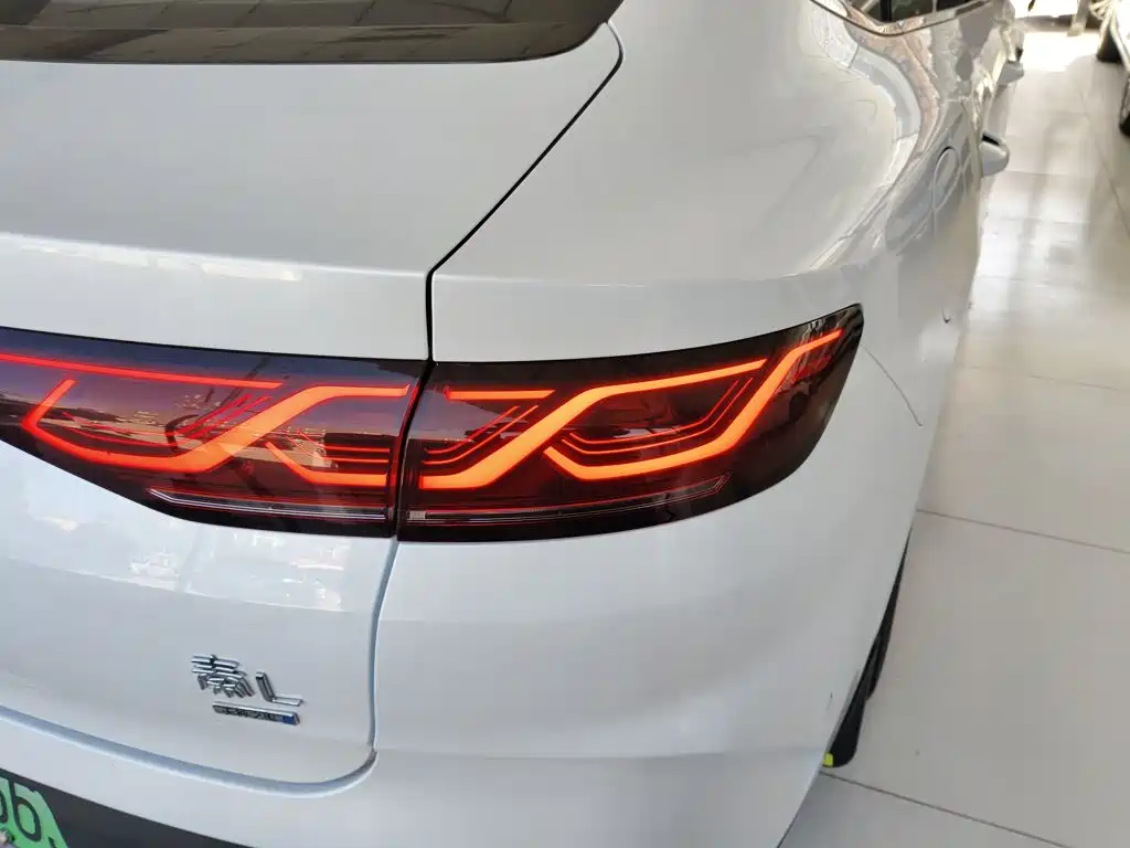 BYD Qin L 2025 — фото 24