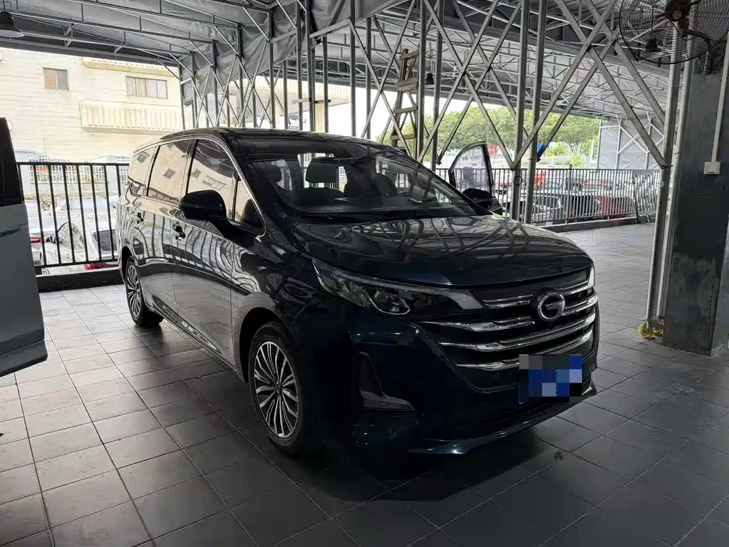 GAC Motor Trumpchi M6 2021 — фото 3