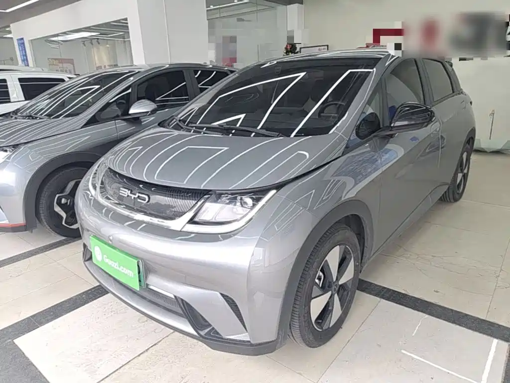 BYD Dolphin 2023 — фото 1