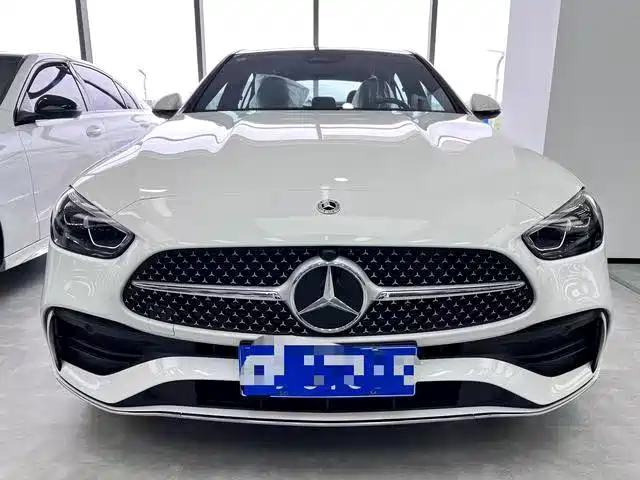 Mercedes-Benz C-Class 2023