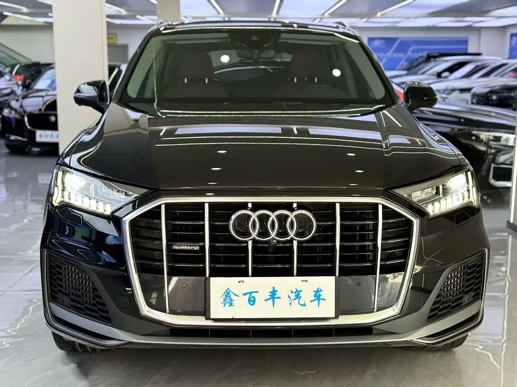 Audi Q7 2021 — фото 2