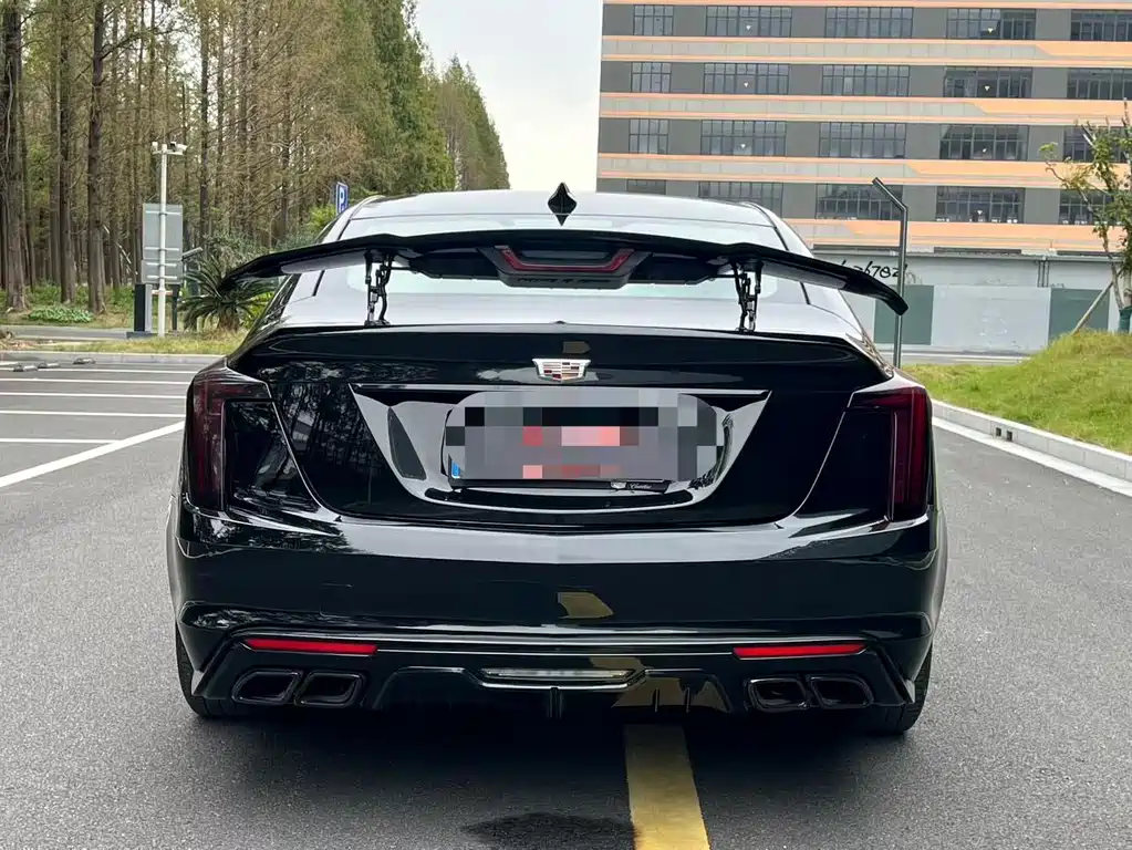Cadillac CT5 2022 — фото 16