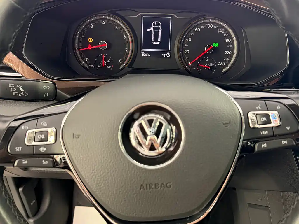Volkswagen Tharu 2020 — фото 12