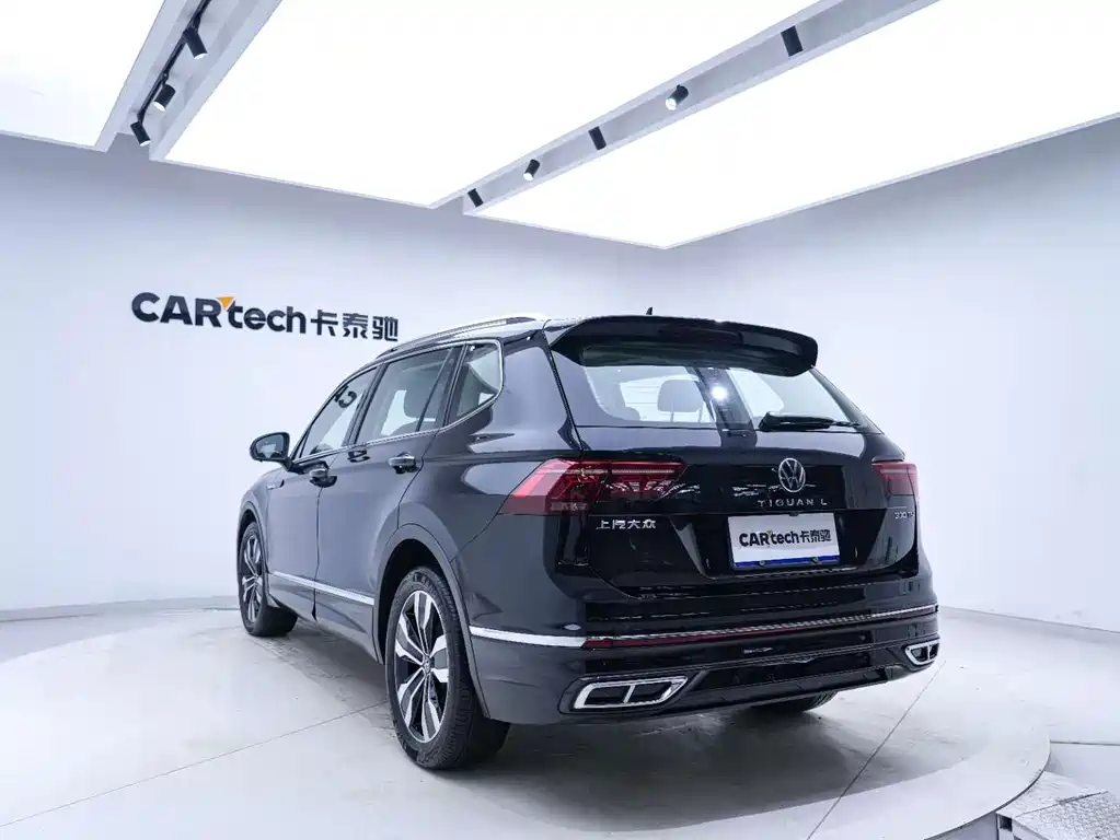 Volkswagen Tiguan L 2024 — фото 19