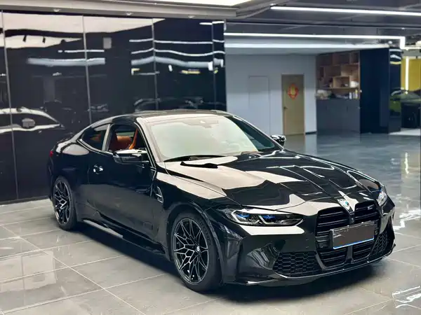 BMW M4 2024