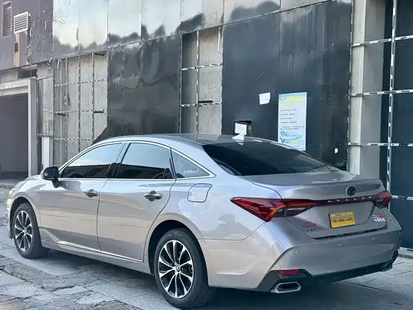 Toyota Avalon 2024