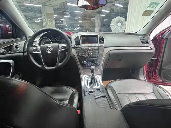 Buick Regal 2012