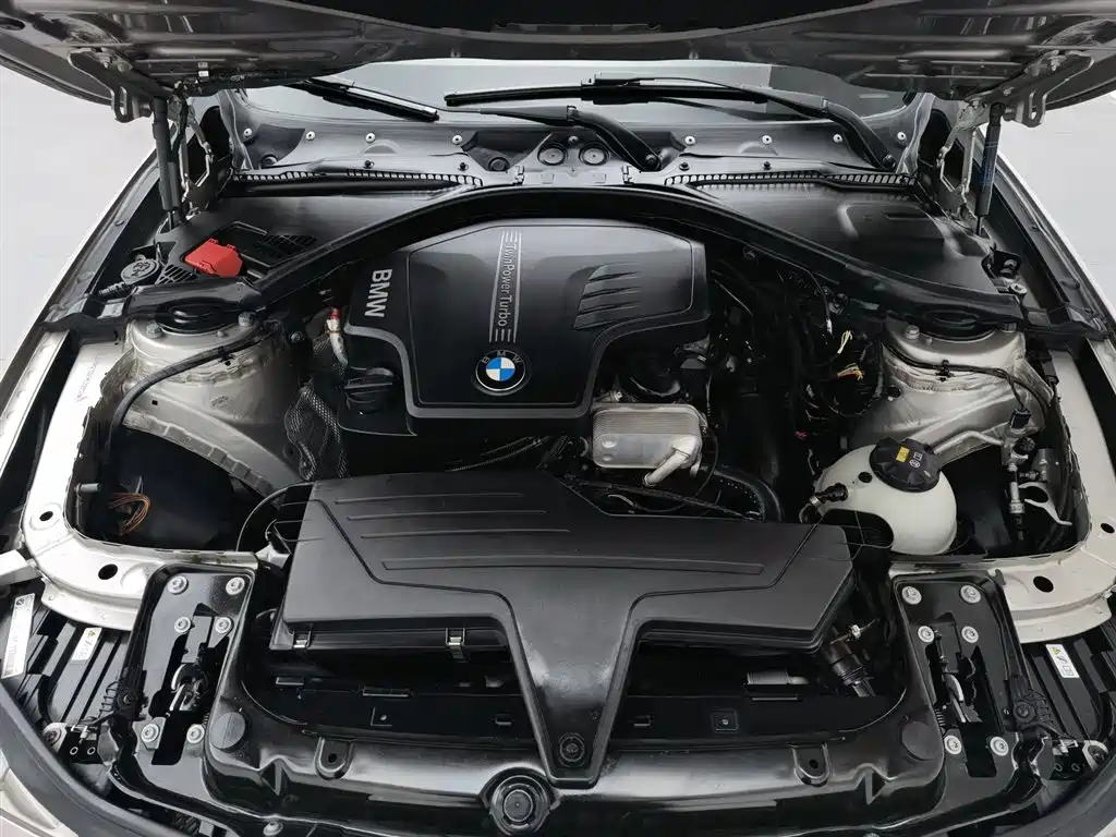 BMW 3 Series 2014 — фото 6