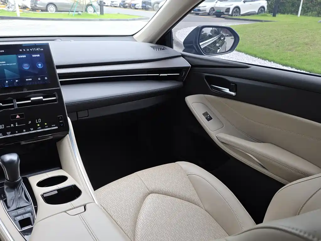 Toyota Avalon 2022 — фото 18