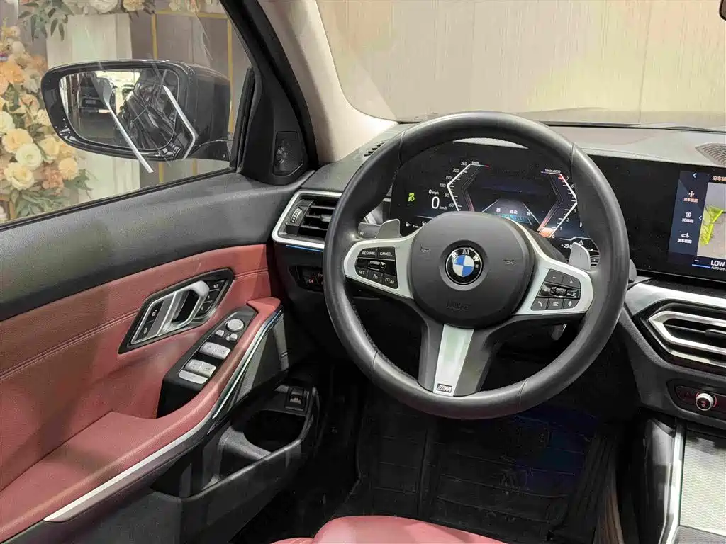 BMW 3 Series 2024 — фото 16