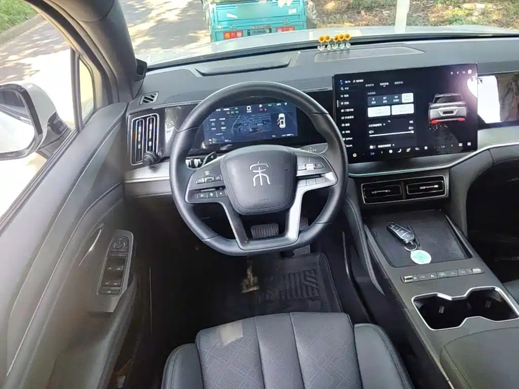 BYD Song L DM-i 2026 — фото 7