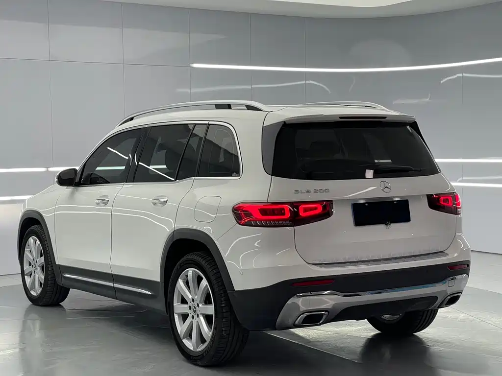Mercedes-Benz GLB 2020 — фото 13
